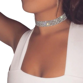 Modenco Bundle Neck Choker